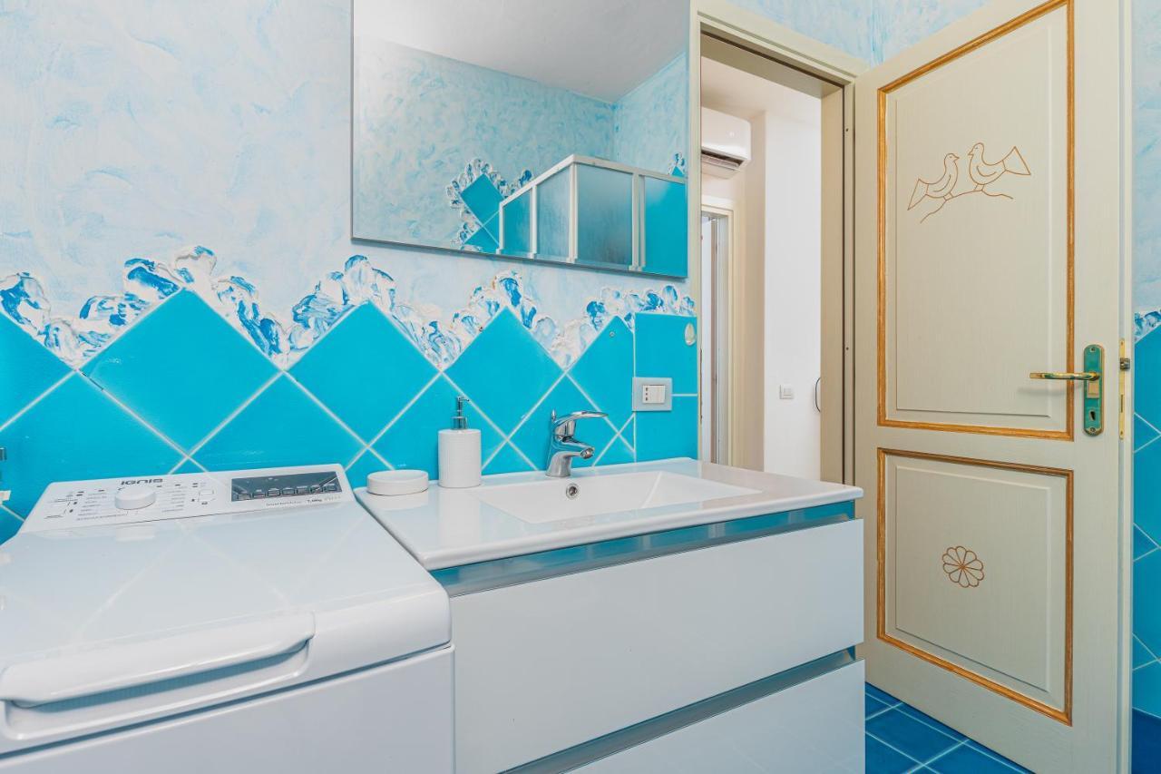 Casa Vacanze Lo Squalo Olbia Bagian luar foto