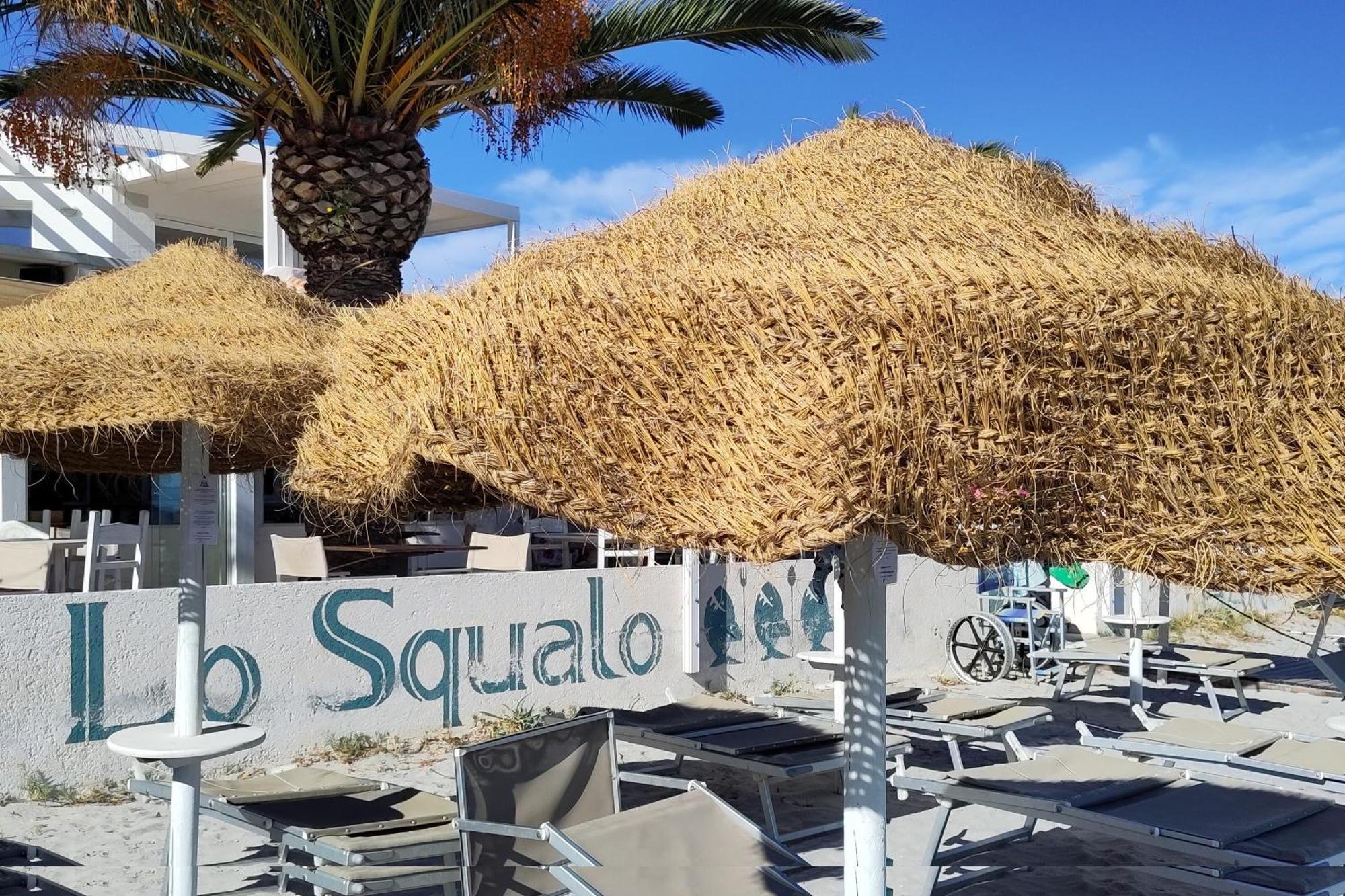 Casa Vacanze Lo Squalo Olbia Bagian luar foto